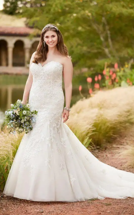plus size fishtail wedding dress
