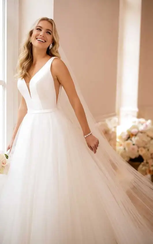 white wedding simple dress