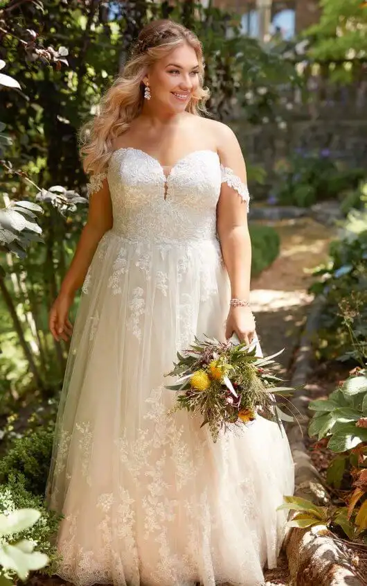 sparkly plus size wedding dress