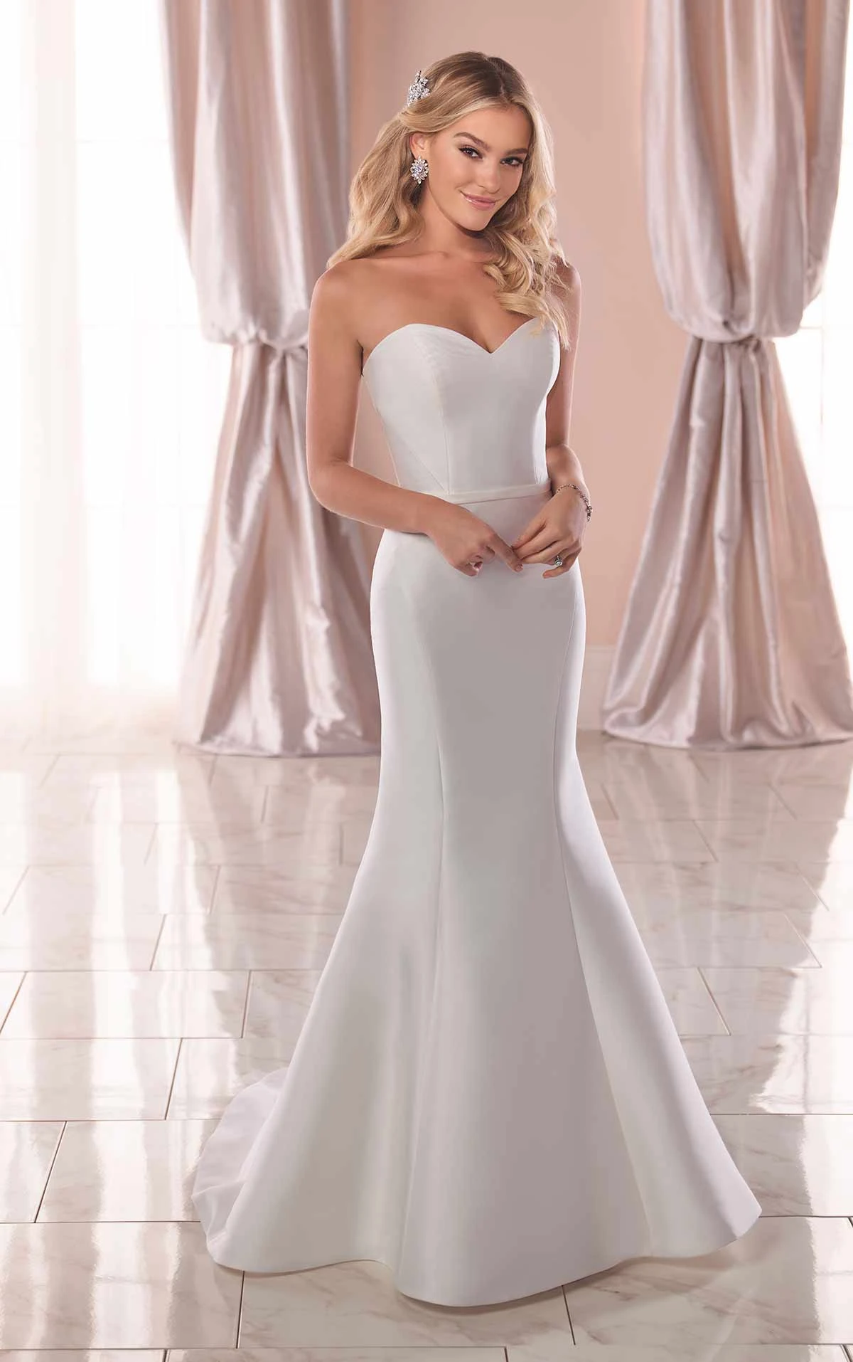 How To Spot Clean A Wedding Dress How To Clean A Wedding