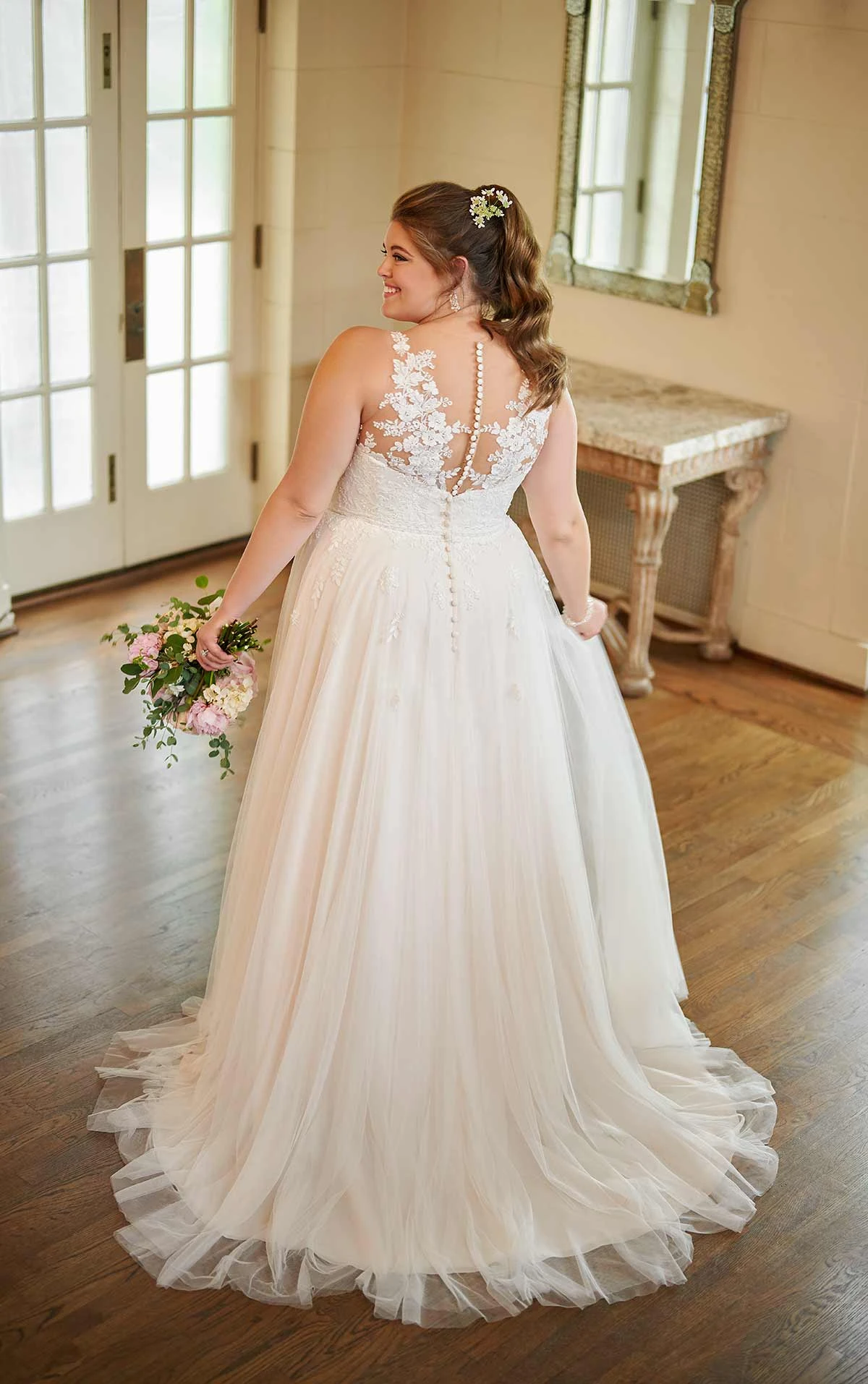 Plus Size Boho Wedding Dress with Floral Lace Neckline ...