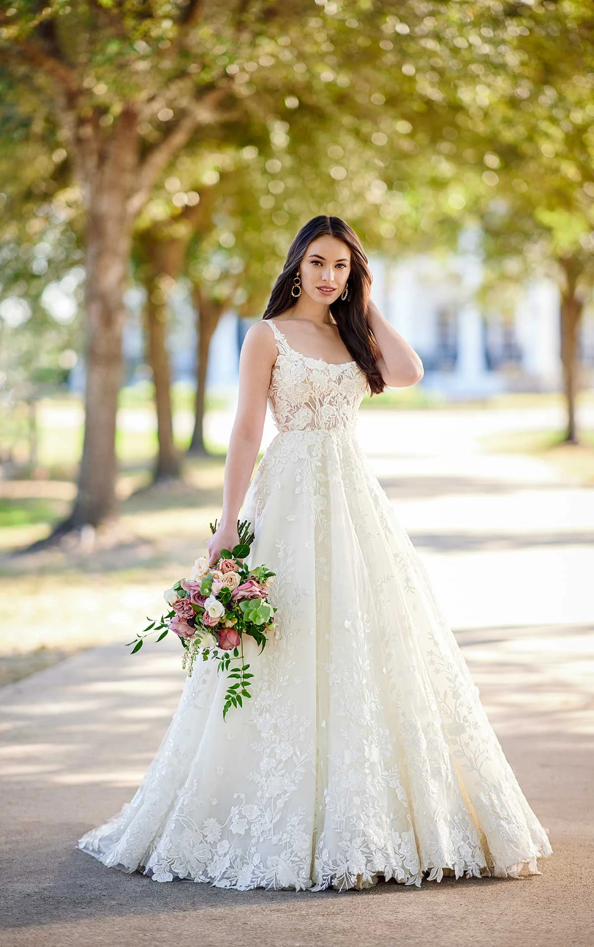 Lace and Tulle ALine Wedding Dress with Square Neckline